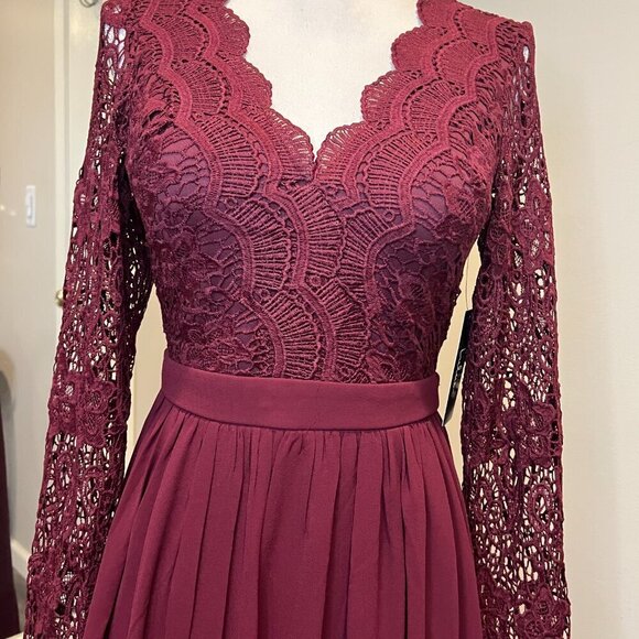 NWT Lulus Burgundy Awaken My Love Long Sleeve Open Back Lace Maxi Dress, Size S - Picture 6 of 16